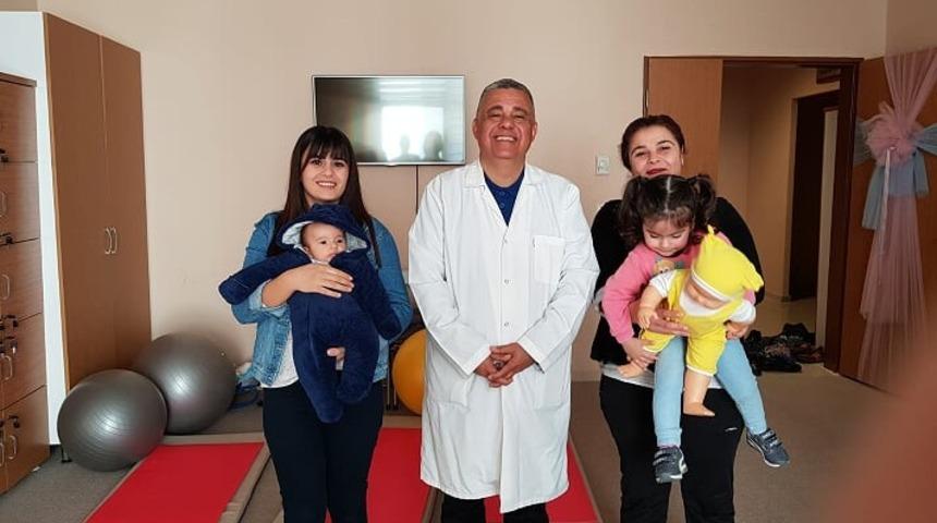 &Ccedil;eşme Gebe Okulu&rsquo;ndan 50 anne adayı mezun oldu