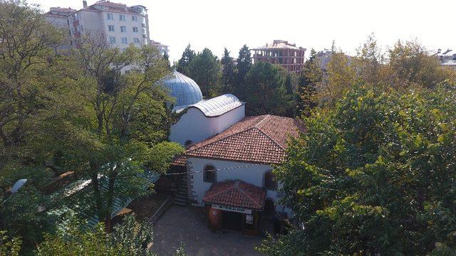 Hikmet Tosun: “Seyyid Bilal haziresi Sinop’un hafızası”