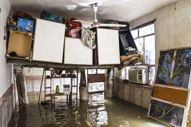 İran'daki sel felaketinde korkutan manzara G1