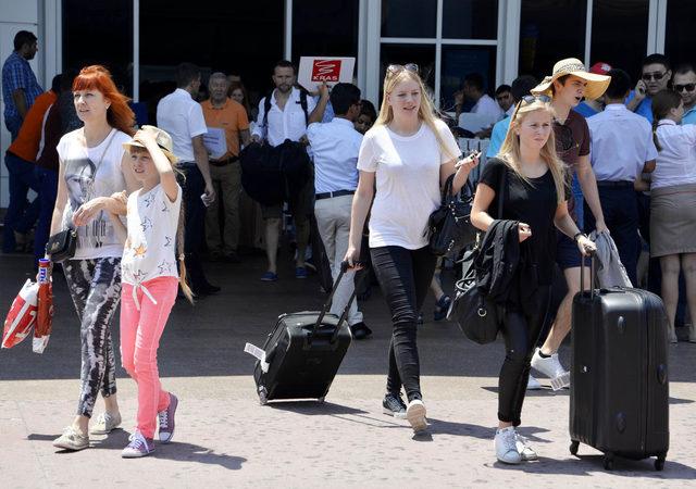 Antalya turizmi yarım milyonu geçti