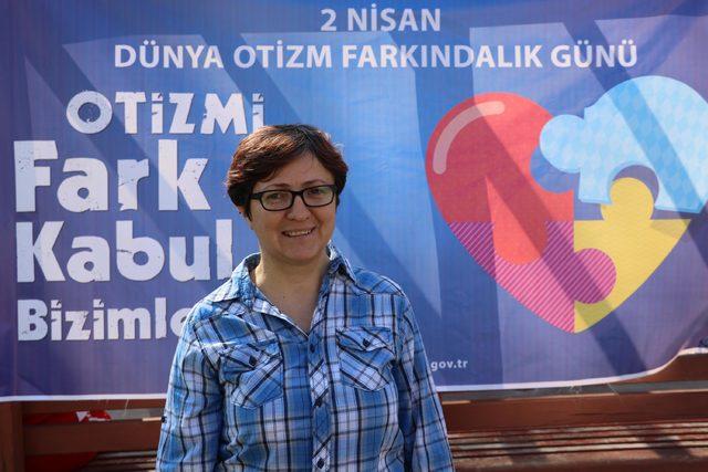 Denizli Otizm Derneği Başkanı: İçi boş farkındalık çalışmalarından yıldık