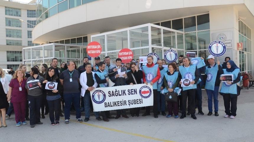 Sağlık Sen, sağlık &ccedil;alışanlarına şiddeti kınadı