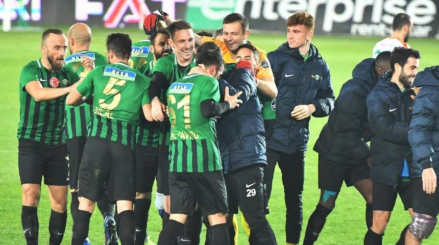 Akhisarspor'da Ümraniyespor maçı öncesi iki eksik var
