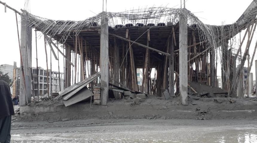 Şanlıurfa&rsquo;da beton d&ouml;k&uuml;len inşaat &ccedil;&ouml;kt&uuml;