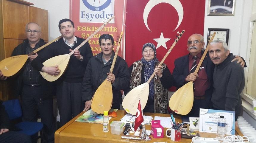 Merhum Sıdıka Yakşi i&ccedil;in şiirler yazdılar, t&uuml;rk&uuml;ler bestelediler