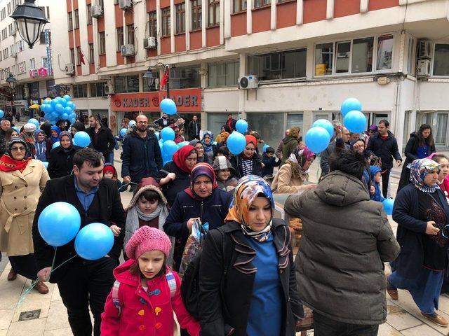 Fatsa’da ‘2 Nisan Dünya Otizm Farkındalık Günü’ yürüyüşü