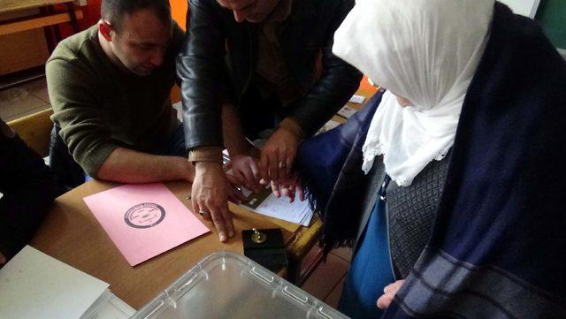 Van'ın iki ilçesinde AK Parti ve HDP'den seçim sonuçlarına itiraz