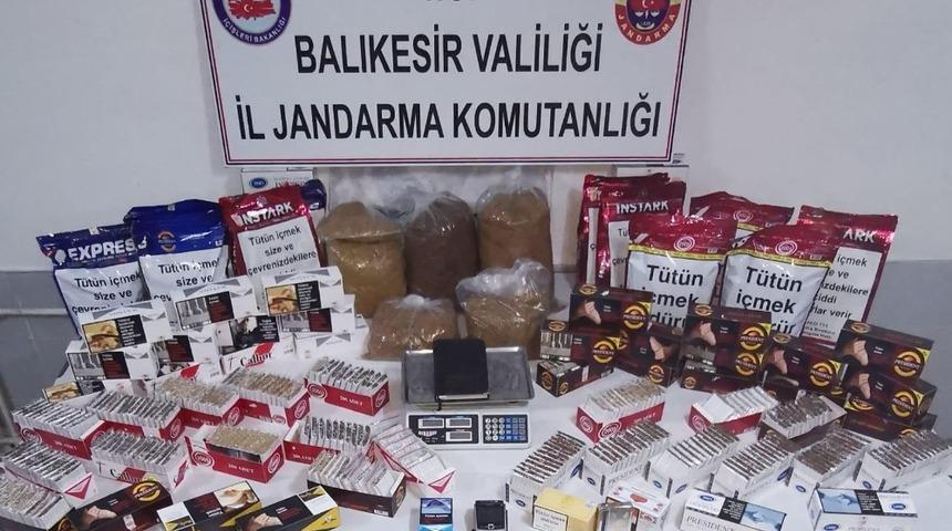 Balıkesir&rsquo;de ka&ccedil;ak t&uuml;t&uuml;n operasyonu
