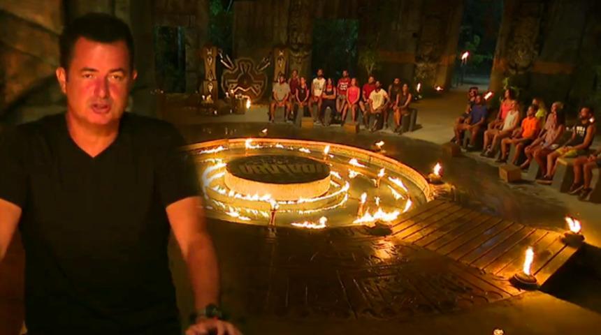 Survivor siyah ve beyaz takım yarışmacıları kimler? Survivor 2019'da kim hangi takıma geçti? İşte yeni kurallar