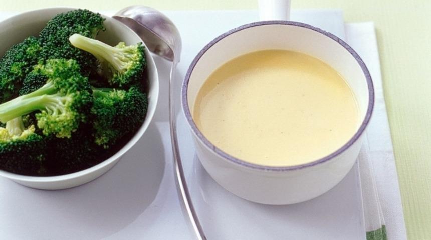 Cheddar Peynirli Yoğurt Sos