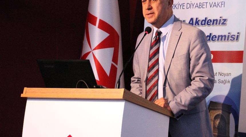 Prof. Dr. Yılmaz: "Diyabet Türkiye’nin önemli bir sorunu"