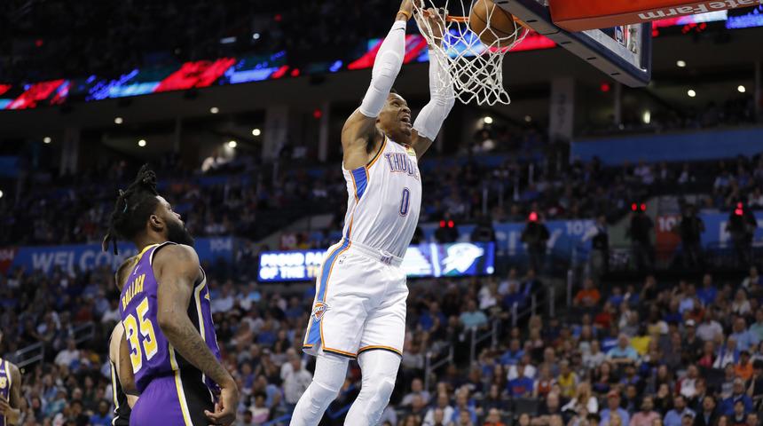 Russell Westbrook 51 yıl sonra adını tarihe yazdırdı