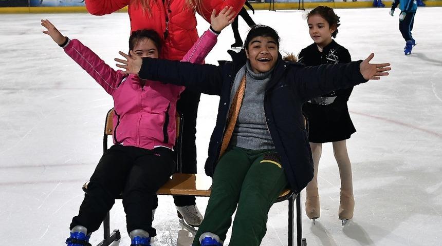 Engelli sporcular &ouml;zel etkinlikte buluştu