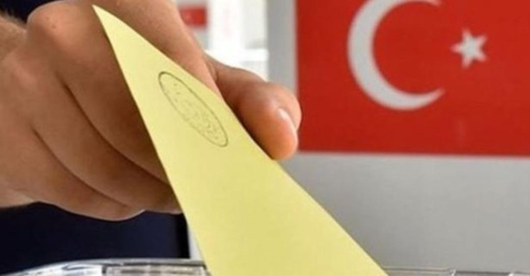 Kendisi bile kendisine oy atmamış! Duyan telefona sarılıyor