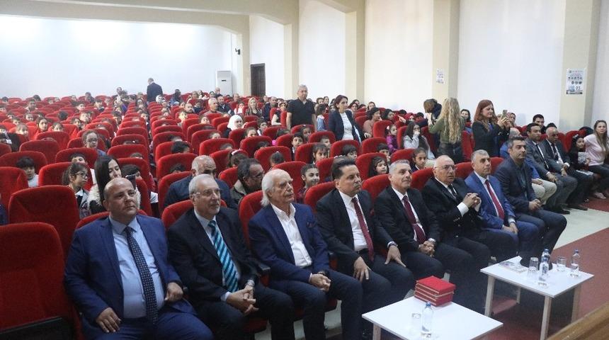 Toros Üniversitesi’nde küçük yazarlar ile büyük yazarlar buluştu