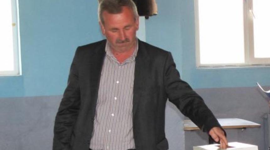 Aday olmayan muhtar sandıktan birinci çıktı