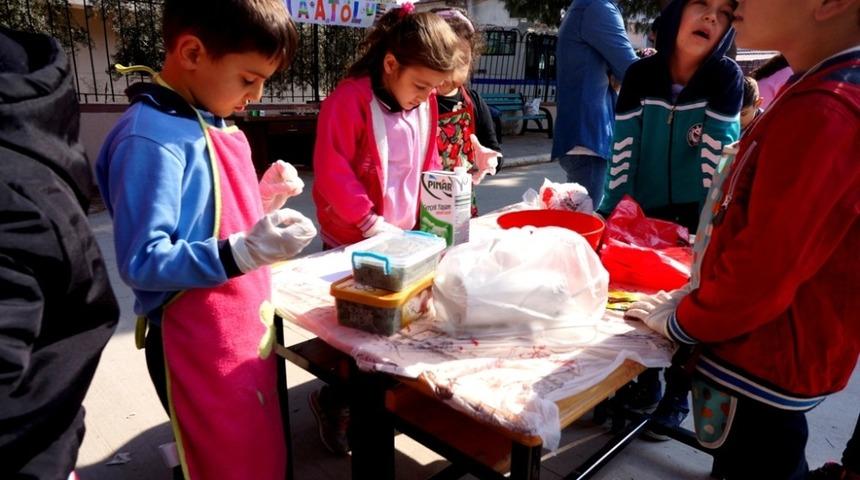 Minik &ouml;ğrencilerden pasta at&ouml;lyesi