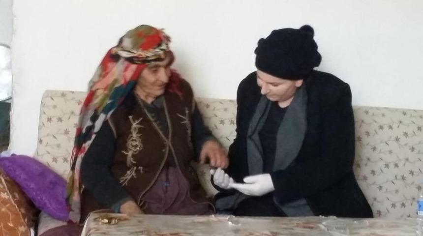 &ldquo;Serhatta Şefkat Eli Projesi&rdquo;yle yaşlı ve hasta vatandaşlara hizmet veriliyor