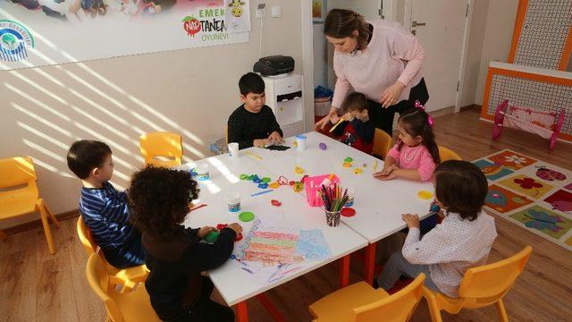 Nar Tanem Oyunevi büyük ilgi görüyor