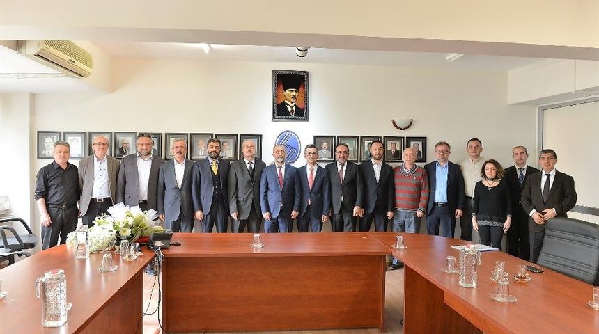 SA&Uuml; M&uuml;hendislik fak&uuml;ltesinde dekan değişimi