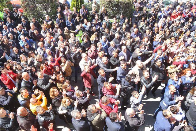 Kırklareli'nde bağımsız seçilen Kesimoğlu'na CHP'lilerden destek