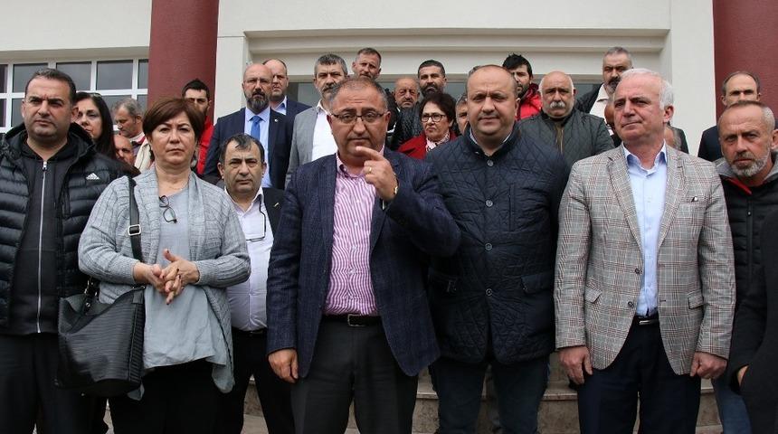 Yalova’da seçimi 332 oy farkla CHP’li Vefa Salman kazandı