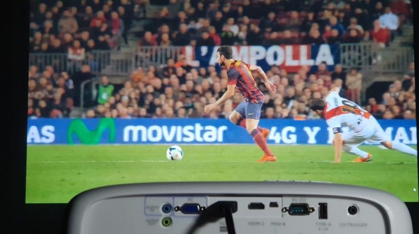 Bu cihaz stadı evinize taşıyor! 