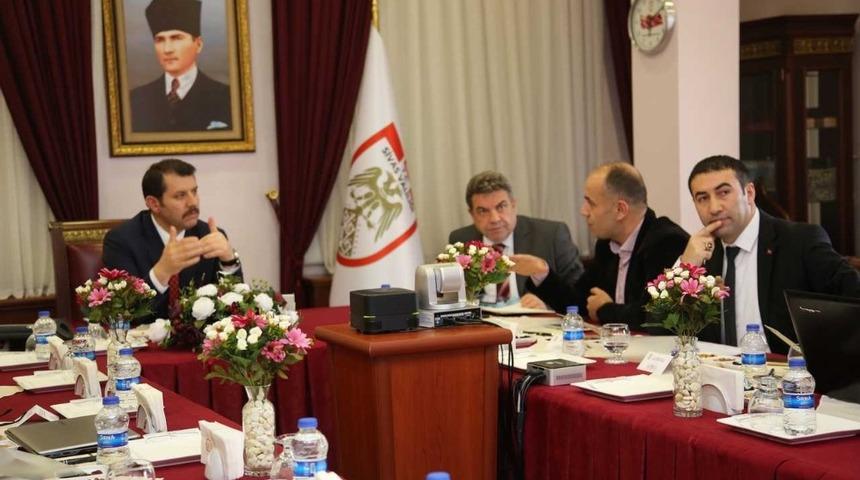 Proje kapsamında 2 bin 161 aile ile g&ouml;r&uuml;ş&uuml;ld&uuml;