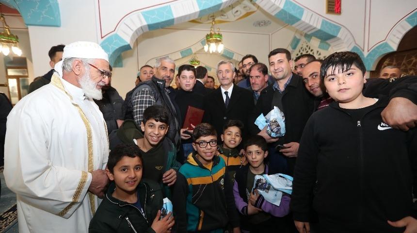 Başkan Tahmazoğlu, Mira&ccedil; Kandilini vatandaşlarla birlikte idrak etti