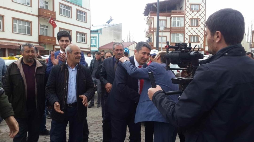 Narman Belediye Başkanı Eser&rsquo;e yoğun ilgi