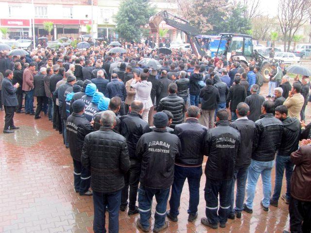 Araban Belediyesinin Yeni Başkanı Hasan Doğru mazbatasını aldı