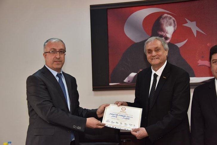 Bozüyük Belediye Başkanı mazbatasını alarak göreve başladı G2
