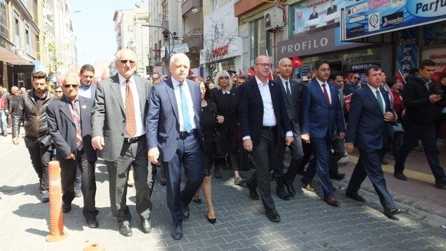 Burhaniye’de, CHP’li Başkan Deveciler göreve başladı