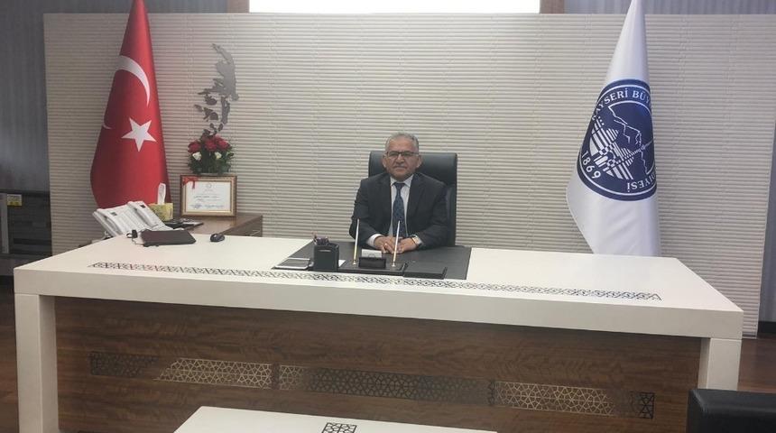 B&uuml;y&uuml;kkılı&ccedil;&rsquo;tan makam da ilk poz