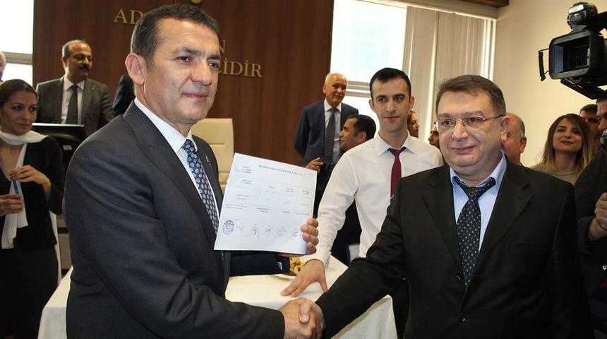 Özyiğit mazbatasını aldı