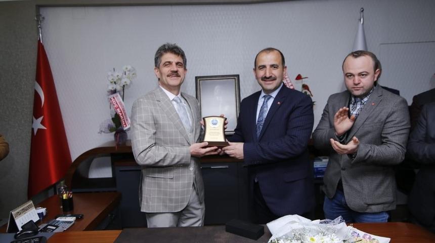 Arsin&rsquo;de Başkan G&uuml;rsoy g&ouml;revi devraldı