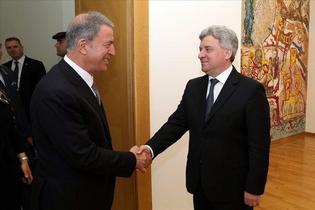 Bakan Akar, Kuzey Makedonya Cumhurbaşkanı İvanov ile görüştü