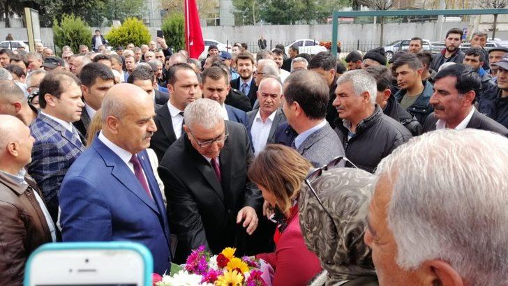 Pazarcık Belediye Başkanı Yılmazcan, mazbatasını aldı G3