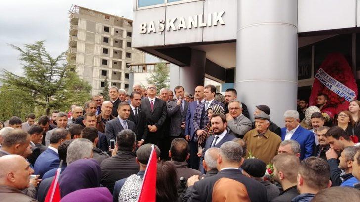 Pazarcık Belediye Başkanı Yılmazcan, mazbatasını aldı G5