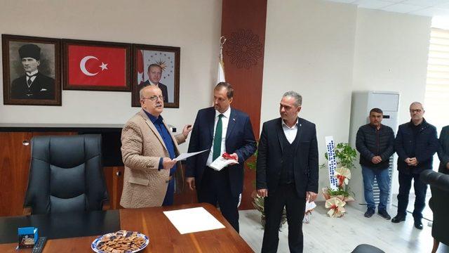 Usta görevi Sargın’dan teslim aldı