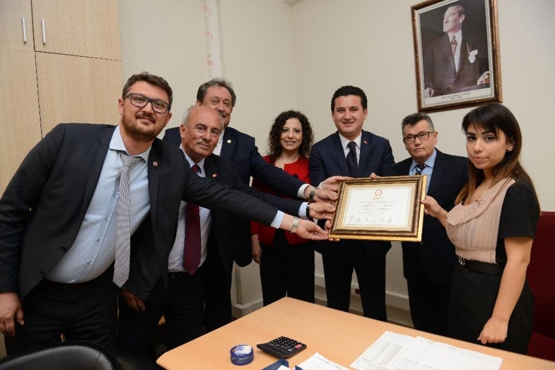 Yeni Başkan K&ouml;leoğlu, g&ouml;revi resmen devraldı.