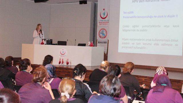 Fethi Sekin Şehir Hastanesinde HPV semineri