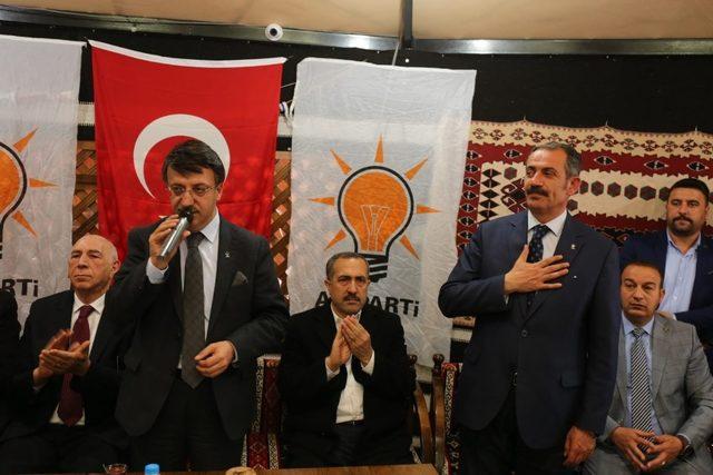 AK Parti’den Tanış’a tebrik ziyareti