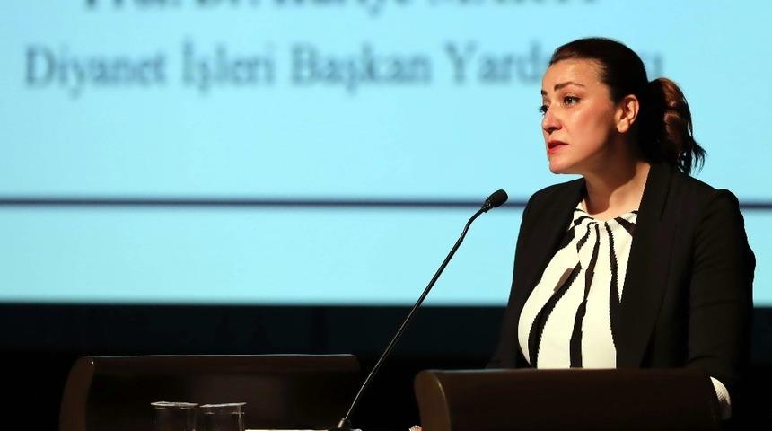 GA&Uuml;N&rsquo;de &ldquo;hakları ve saygınlığı ile islam&rsquo;da kadın&rdquo; konferansı