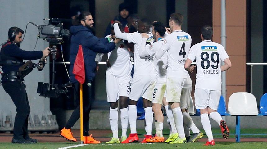 Ümraniyespor 0 - 1 Akhisarspor