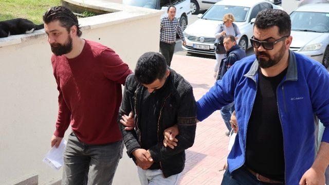 Torbacı Molly’den kaçamadı