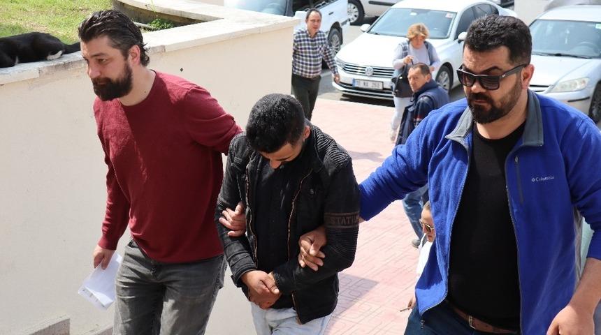 Torbacı Molly&rsquo;den ka&ccedil;amadı