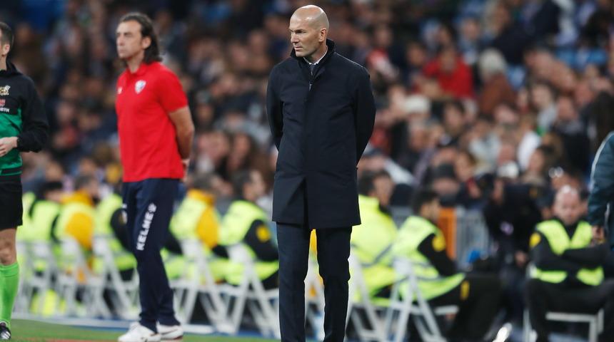 Real Madrid'de Zidane 3. maçta ilk yenilgisini aldı