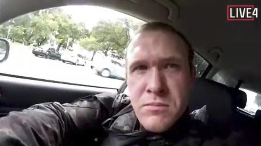 Camilere saldıran ter&ouml;rist 50 ayrı cinayetten yargılanacak