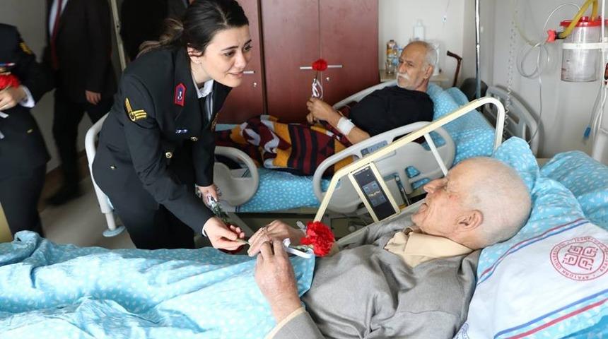 Jandarmadan &ouml;rnek davranış